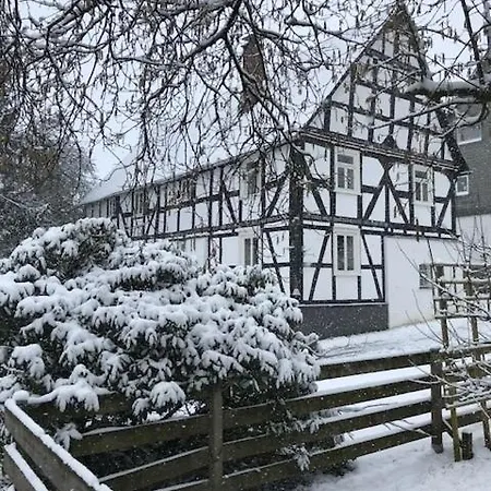Knochenhaus